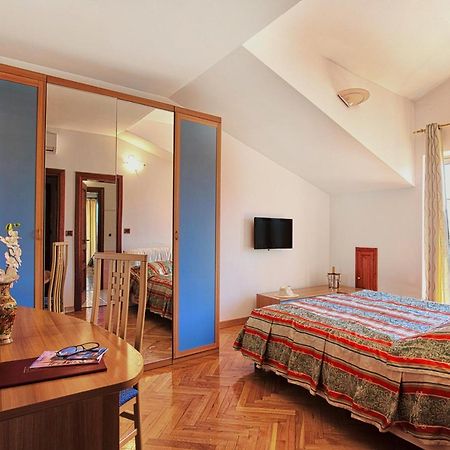 Villa Sveta Eufemija Bed End Breakfast I Rovinj Exterior foto