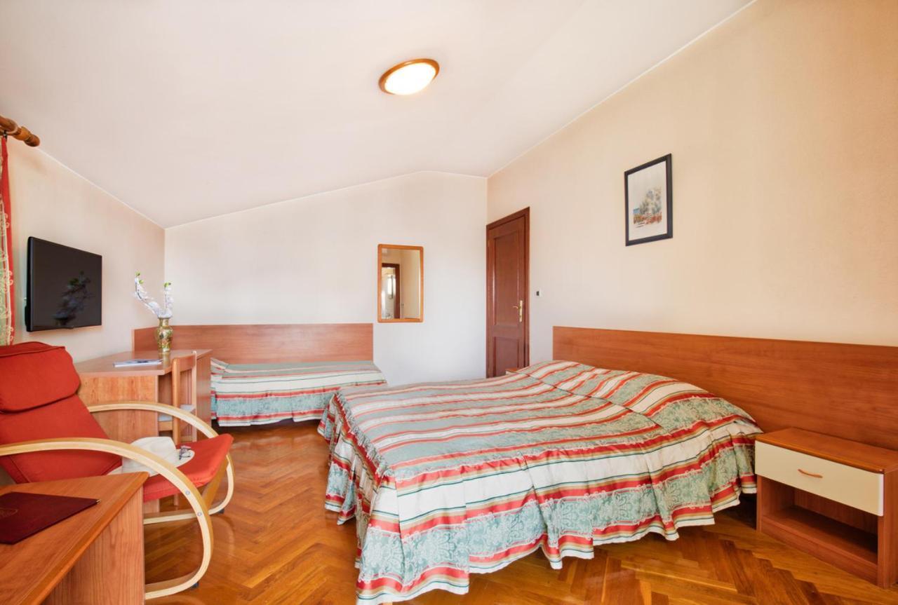 Villa Sveta Eufemija Bed End Breakfast I Rovinj Exterior foto