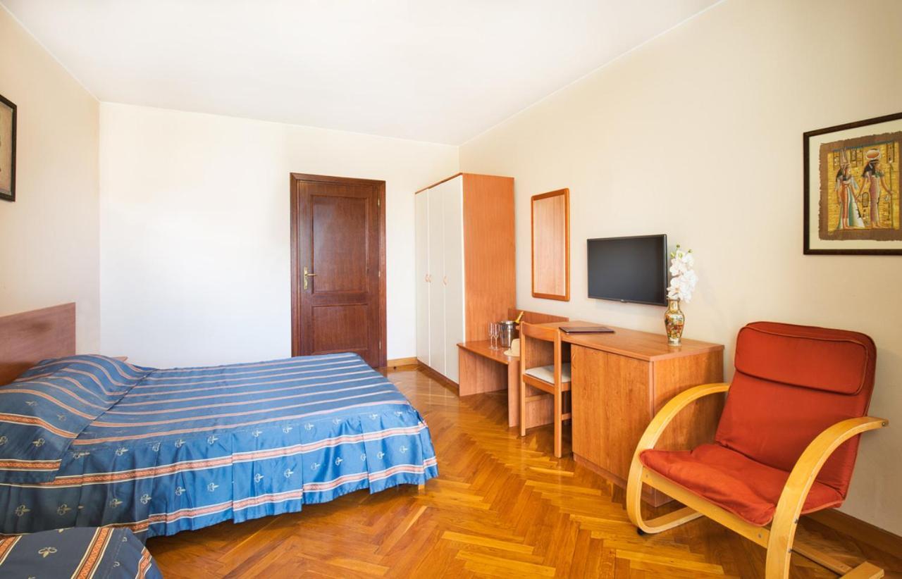 Villa Sveta Eufemija Bed End Breakfast I Rovinj Exterior foto
